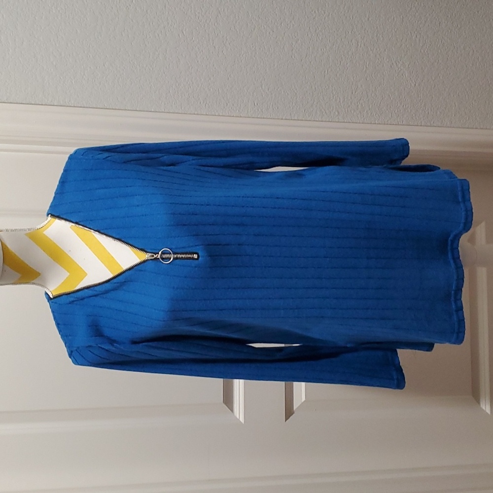 Women's ribbed blue,front Zip up sweater